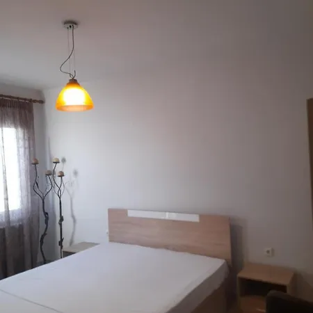 Athina's House By The Sea *