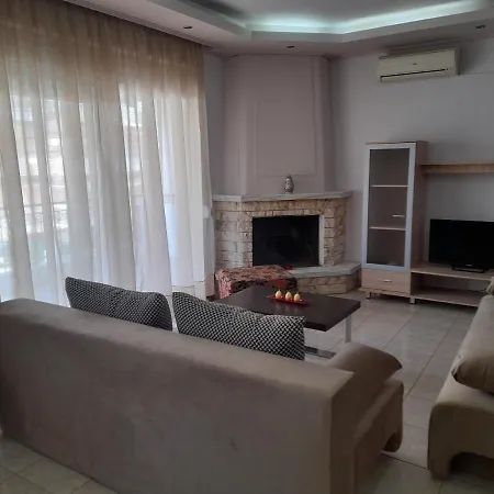 Apartment Athina's House By The Sea