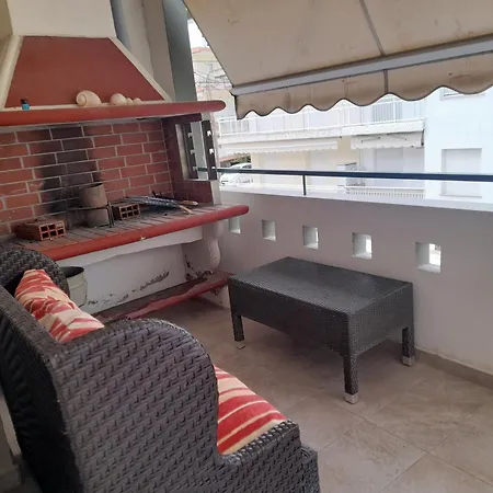 Apartment Athina's House By The Sea *