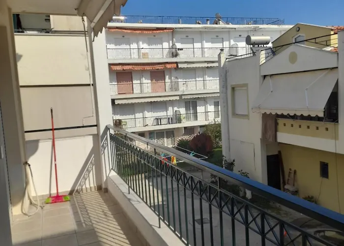 Athina's House By The Sea *