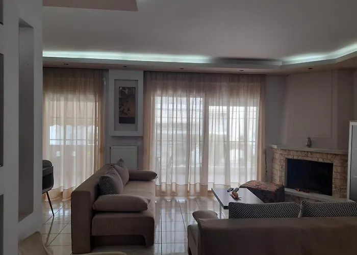 Athina's House By The Sea *